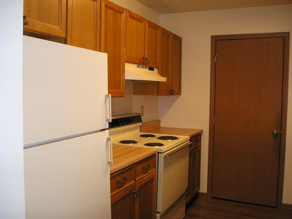 3939 Karl Road, Unit 317 Columbus, OH 43224 - Photo 2 of 26 New Plank florring in kitchen laundry,entry way and bathrooms