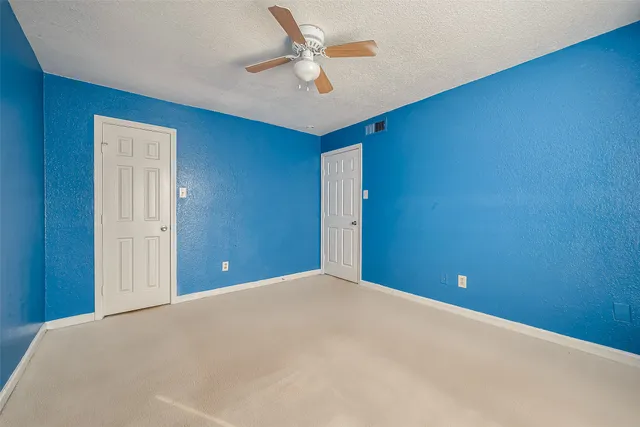 $90,000 | 8100 Creekbend Drive, Unit 146, Houston, TX 77071