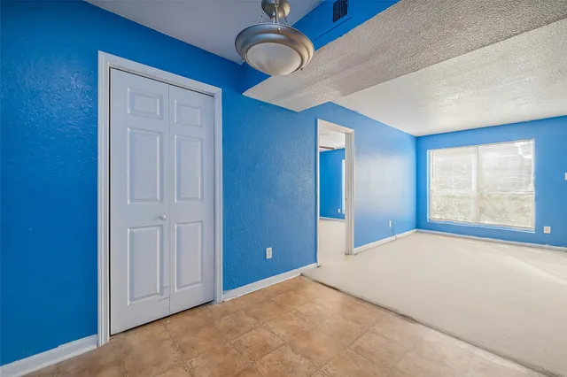 $90,000 | 8100 Creekbend Drive, Unit 146, Houston, TX 77071