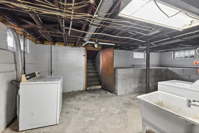 $199,900 | 4353 Main Street Northeast, Columbia Heights, MN 55421