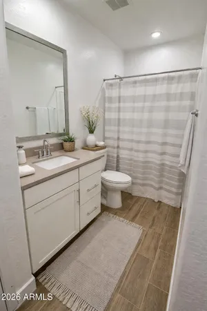 $2,100 | 9833 East Stratus Avenue, Mesa, AZ 85212