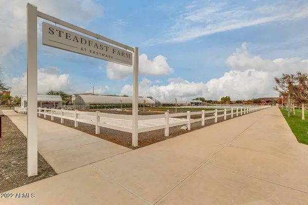 $2,100 | 9833 East Stratus Avenue, Mesa, AZ 85212