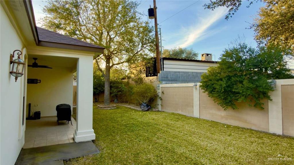 2104 Foggy Loop Laredo, TX 78045 - Photo 20 of 23 a view of backyard of the house