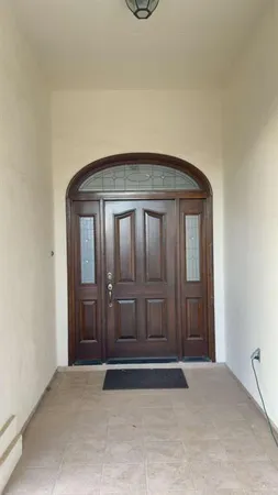 a view of entryway