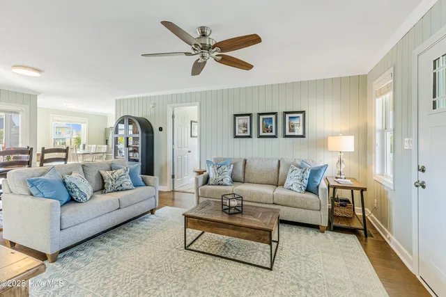 $975,000 | 128 Salisbury Street, Holden Beach, NC 28462