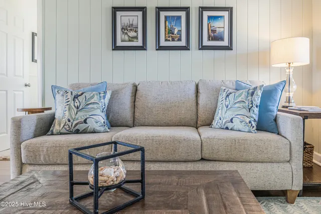 $975,000 | 128 Salisbury Street, Holden Beach, NC 28462