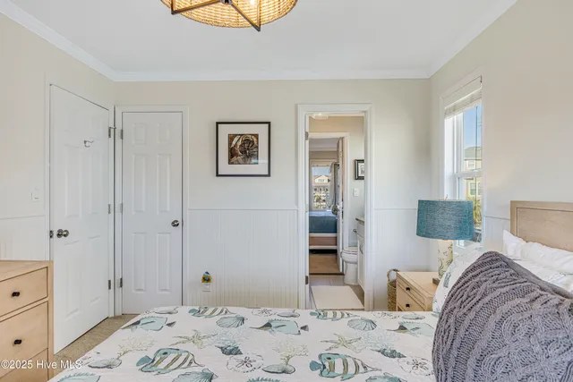 $975,000 | 128 Salisbury Street, Holden Beach, NC 28462