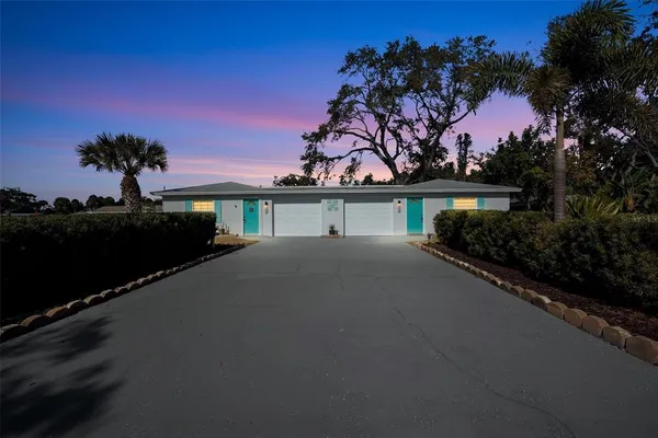 $2,500 | 2227 Montclair Drive, Unit 1, Sarasota, FL 34231