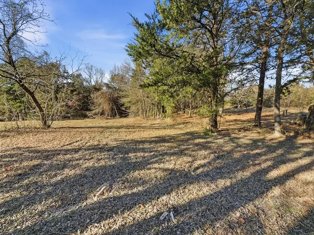 $425,000 | 266 Bennett Road, Ennis, TX 75119