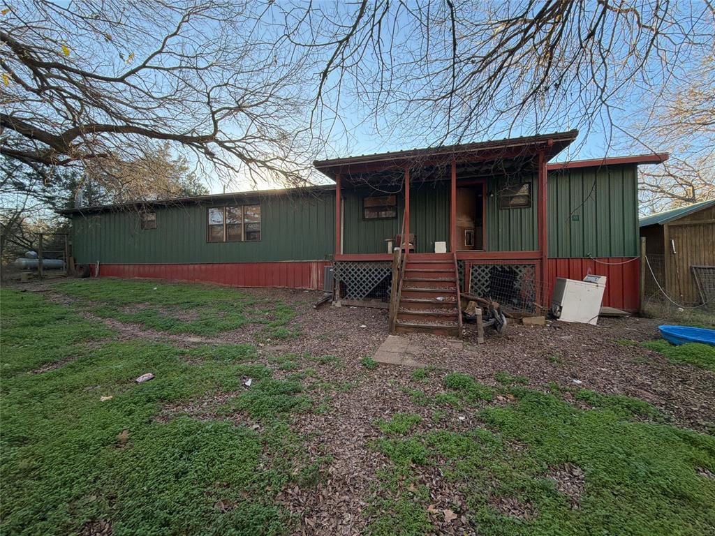 266 Bennett Road Ennis, TX 75119 - Photo 15 of 16 Back of home