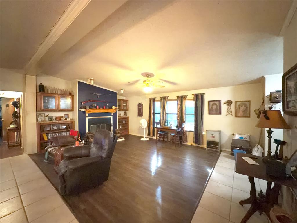 266 Bennett Road Ennis, TX 75119 - Photo 2 of 16 Second Living Area