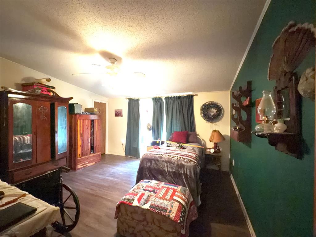 266 Bennett Road Ennis, TX 75119 - Photo 9 of 16