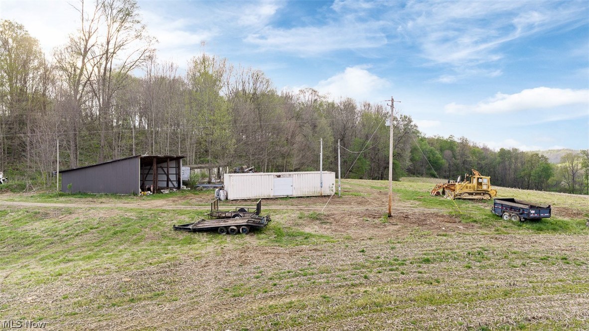 659 Township Road Dundee, OH 44624 - Photo 15 of 41