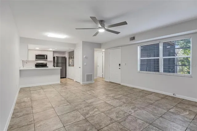 $1,750 | 39 Windtree Lane, Unit 104, Winter Garden, FL 34787