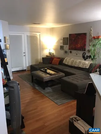 $1,875 | 735 Walker Square, Charlottesville, VA 22903