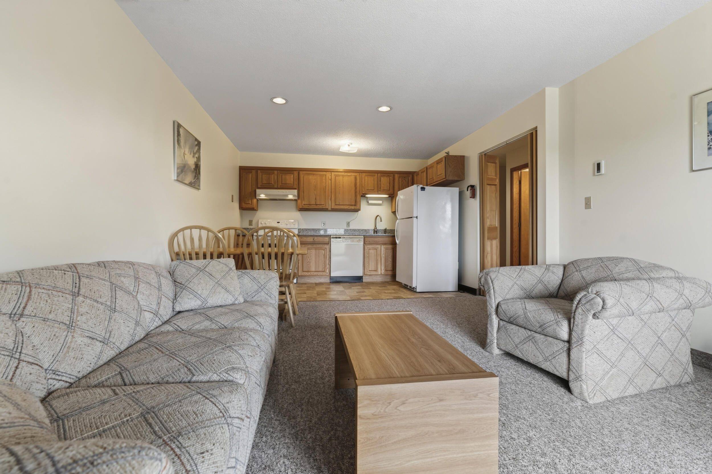 23 White Cap Village Road, Unit A403 Newry, ME 04261 - Photo 9 of 21 23whitecapunita403-32