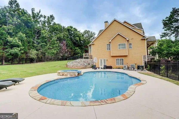 $825,000 | 116 Archstone Square, McDonough, GA 30253