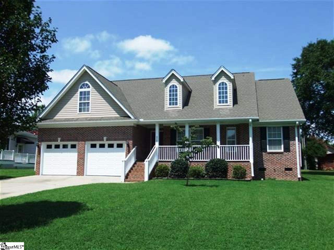 216 Inn Circle Fountain Inn, SC 29644 - Photo 1 of 1
