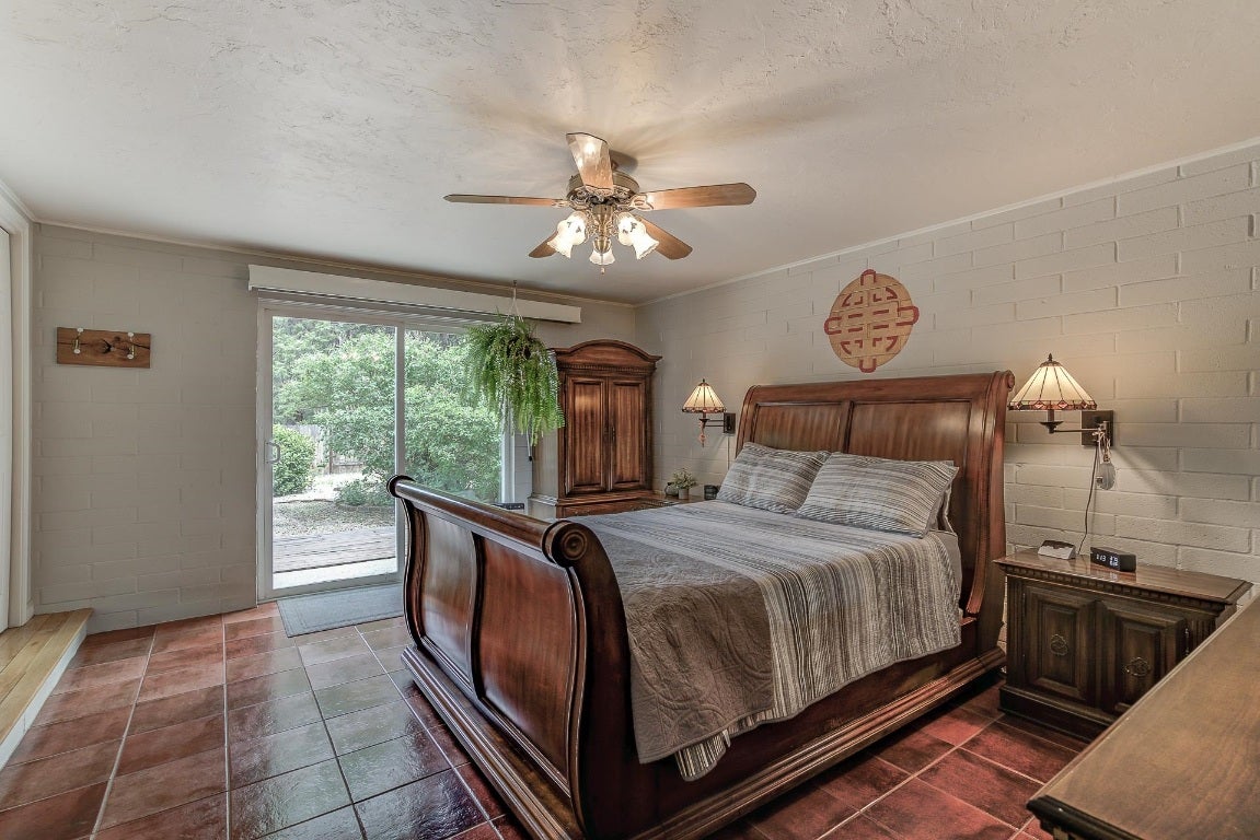 835 Davis Place Road Mount Shasta, CA 96067 - Photo 11 of 27 Gallery Image 11