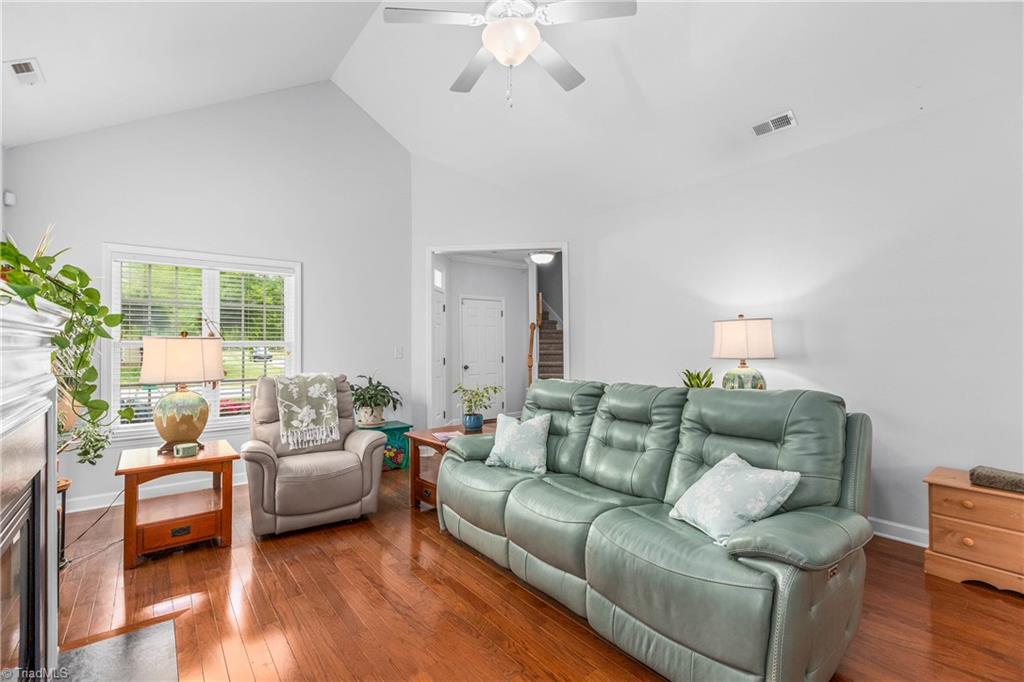6604 Springfield Village Lane Clemmons, NC 27012 - Photo 7 of 31