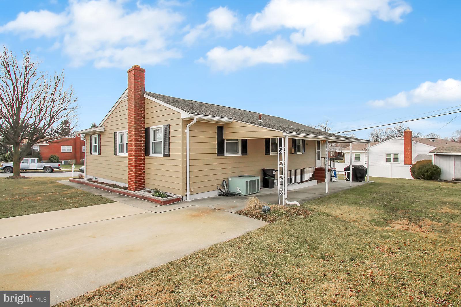 2436 Lakewood Road Baltimore, MD 21234 - Photo 30 of 31 Carport to get you out of the snow...