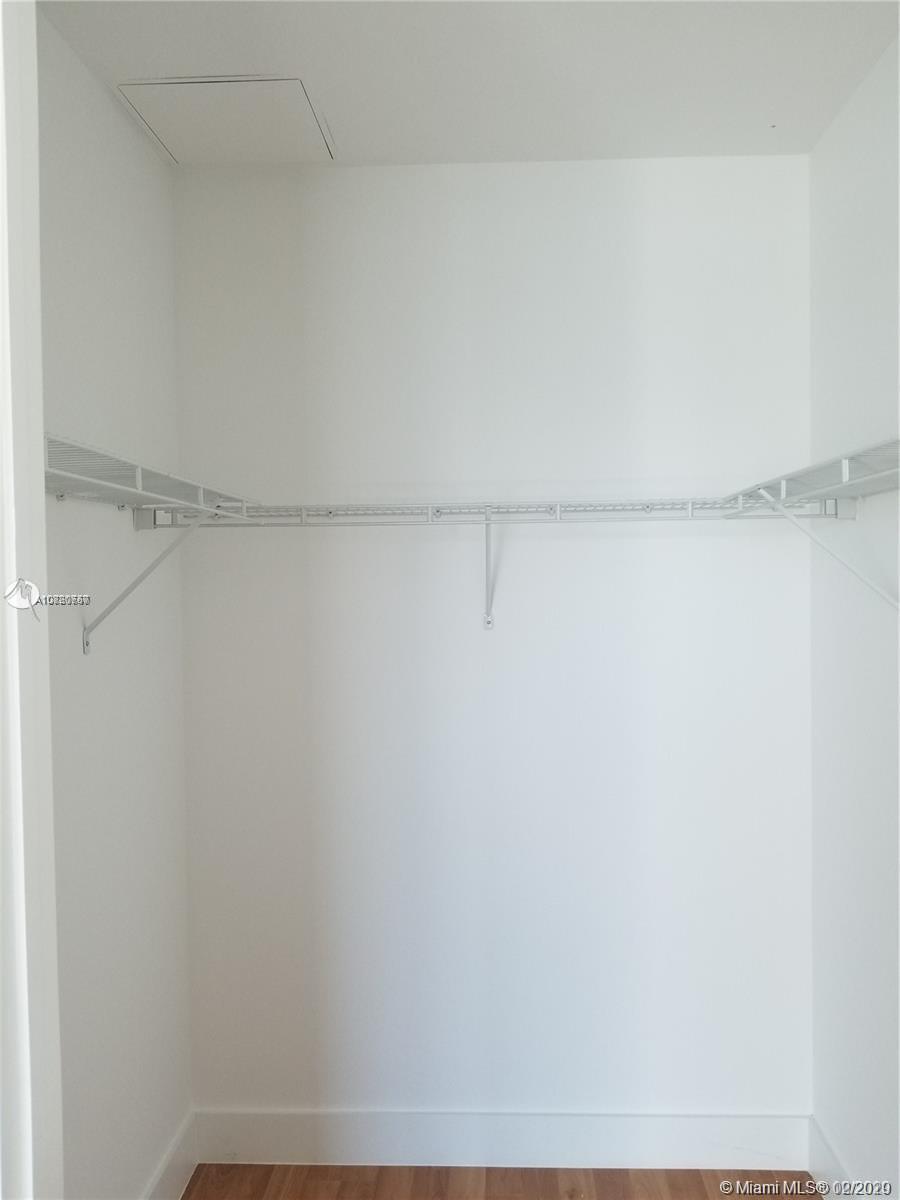 55 Southeast 6th Street, Unit 4100 Miami, FL 33131 - Photo 18 of 34