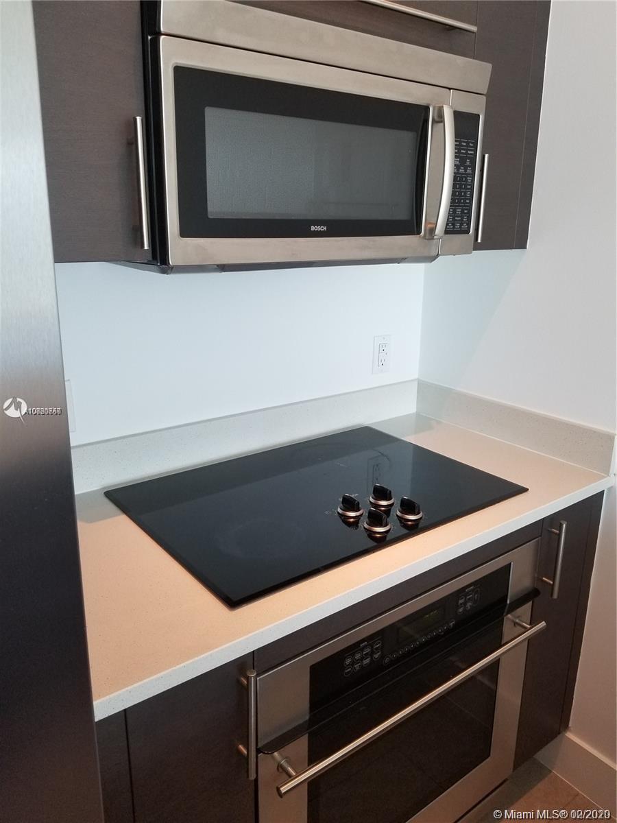 55 Southeast 6th Street, Unit 4100 Miami, FL 33131 - Photo 8 of 34
