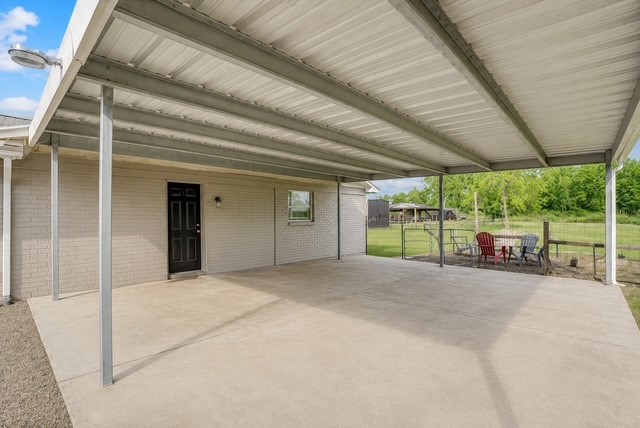 3205 Cemetery Road Santa Fe, TX 77517 - Photo 5 of 43