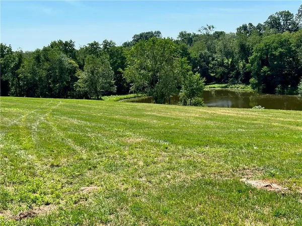 $855,000 | 312 Vance Drive, Burgettstown, PA 15021