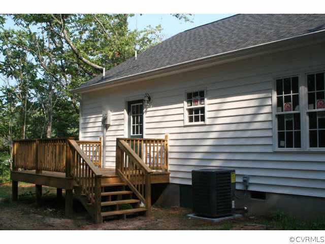 1181 Cartersville Road Cartersville, VA 23027 - Photo 2 of 8 Other - Back View with Deck