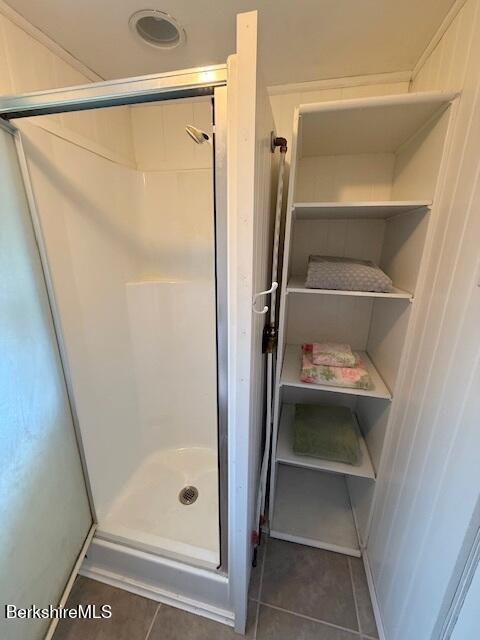 556 Mann Hill Road Pownal, VT 05261 - Photo 32 of 36 a bathroom with a glass shower door