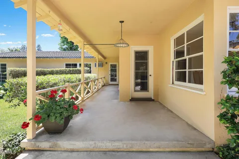 $2,295,000 | 5108 Caroli Lane, La Canada Flintridge, CA 91011