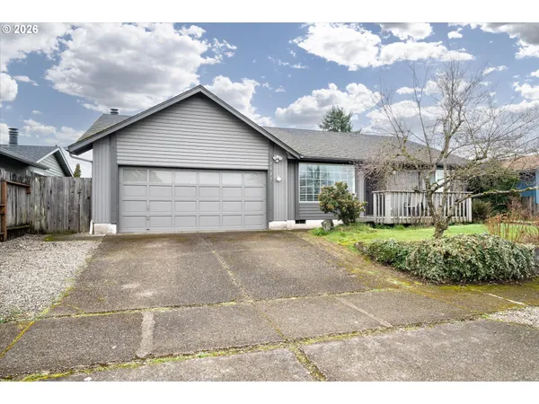 $421,000 | 5621 C Street, Springfield, OR 97478