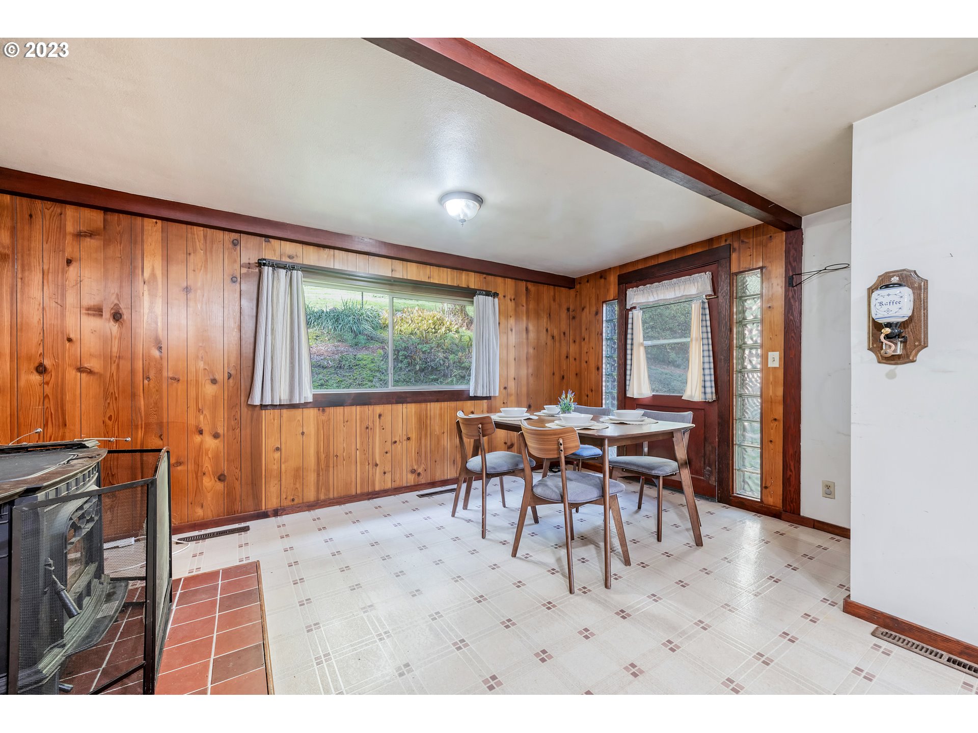 93030 Applegate Trail Cheshire, OR 97419 - Photo 14 of 44 Gallery Image 14