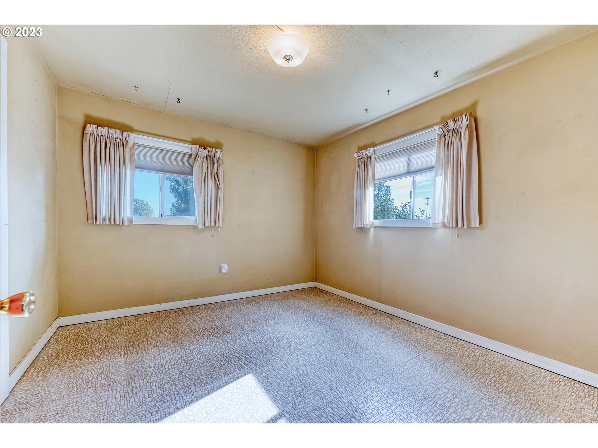 93030 Applegate Trail Cheshire, OR 97419 - Photo 22 of 44 Gallery Image 22