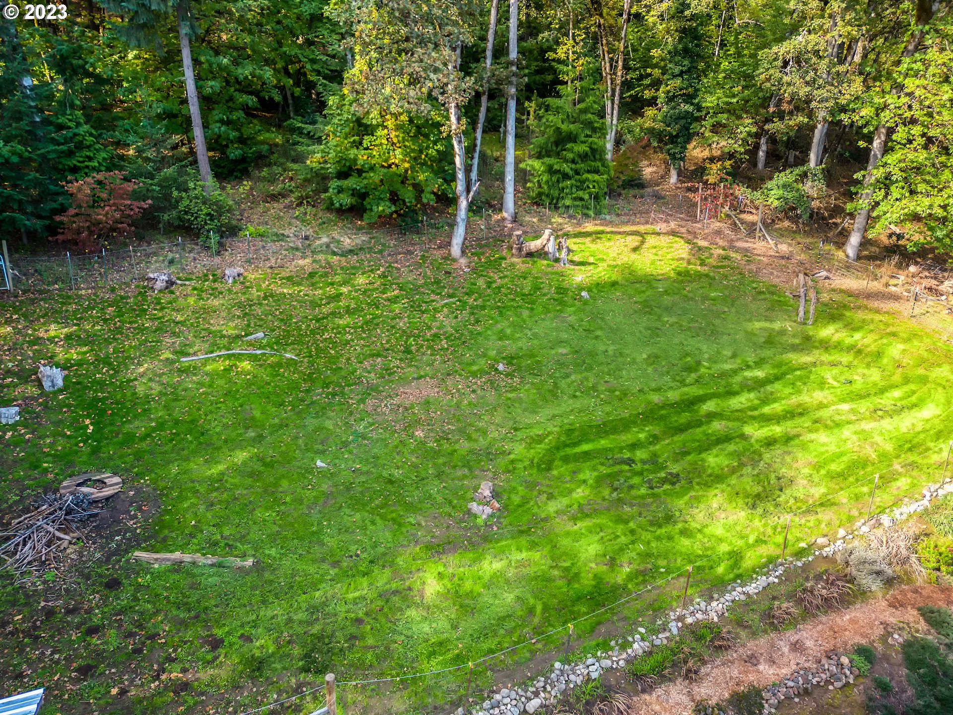 93030 Applegate Trail Cheshire, OR 97419 - Photo 4 of 44 Gallery Image 4