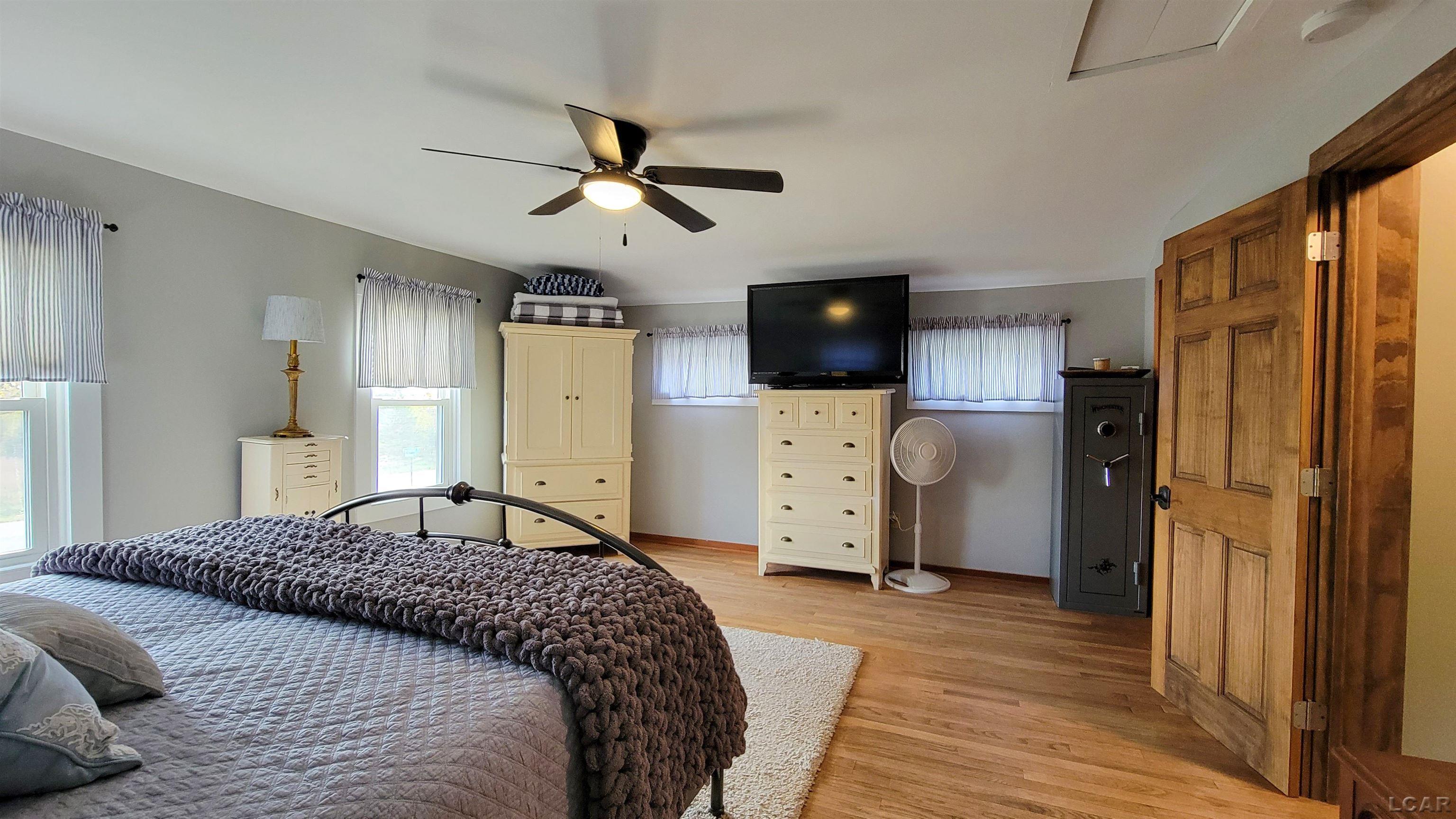 11454 Forrister Road Adrian, MI 49221 - Photo 35 of 50 50093473-34.JPG