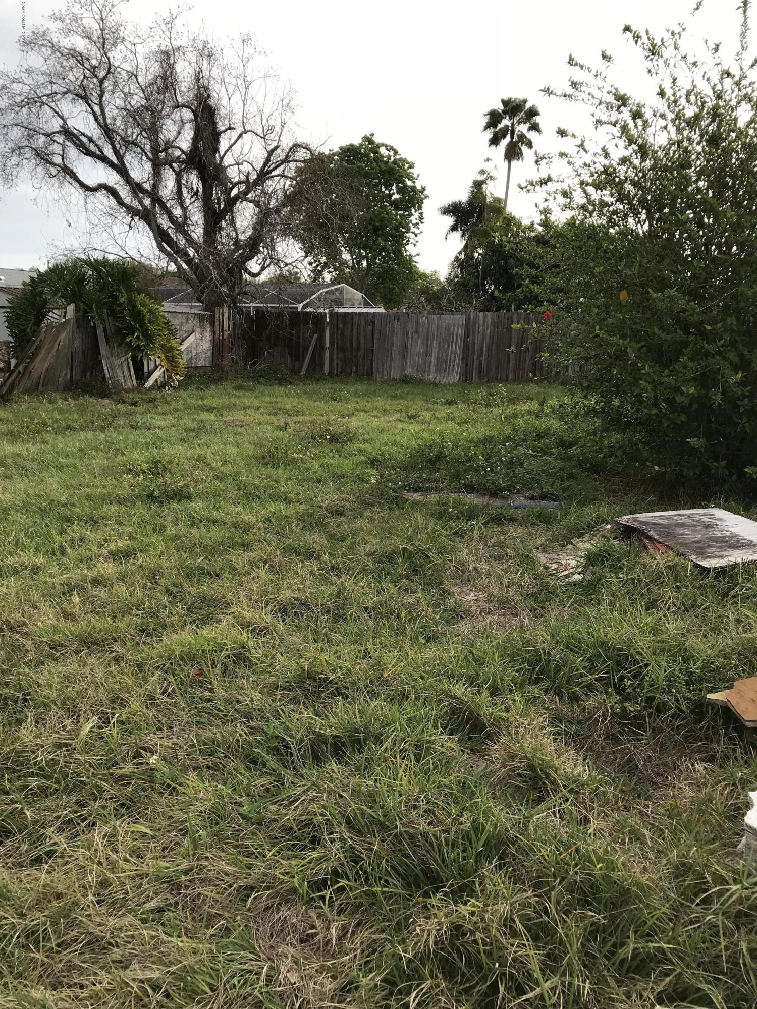 2820 Lancaster Road Melbourne, FL 32935 - Photo 26 of 30 Backyard