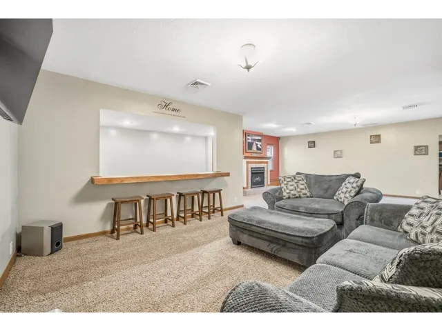 $449,000 | 6231 East 600 South, Gas City, IN 46933