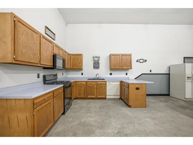 $449,000 | 6231 East 600 South, Gas City, IN 46933