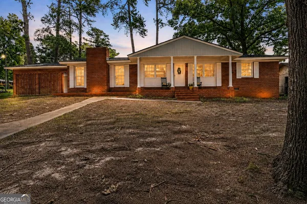 $225,000 | 316 Terrell Street, Warner Robins, GA 31088