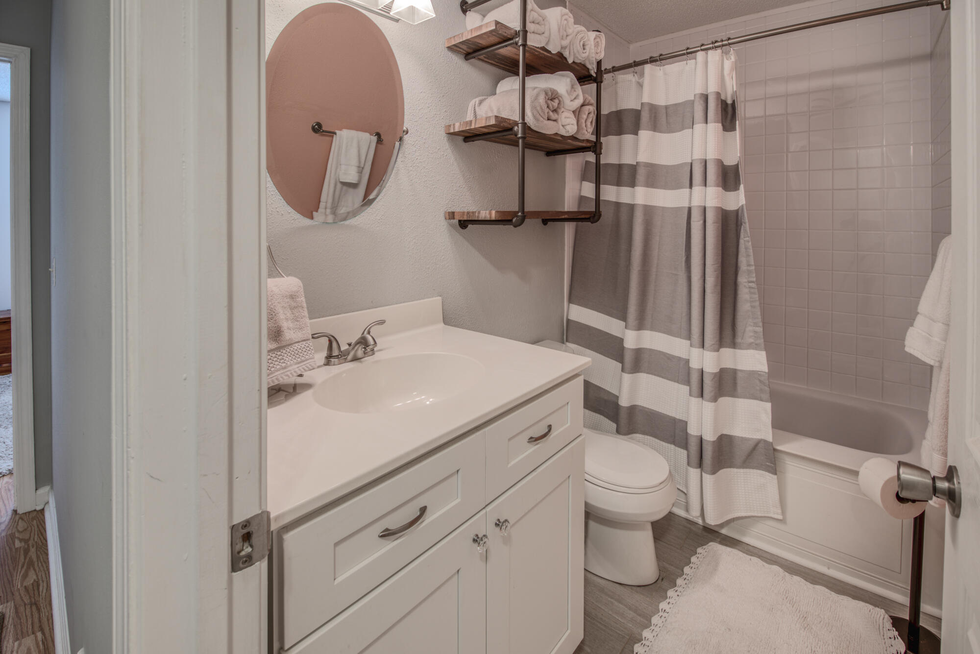 1338 Old Jonesboro Road Bristol, TN 37620 - Photo 12 of 19 DSC_7670_17 copy