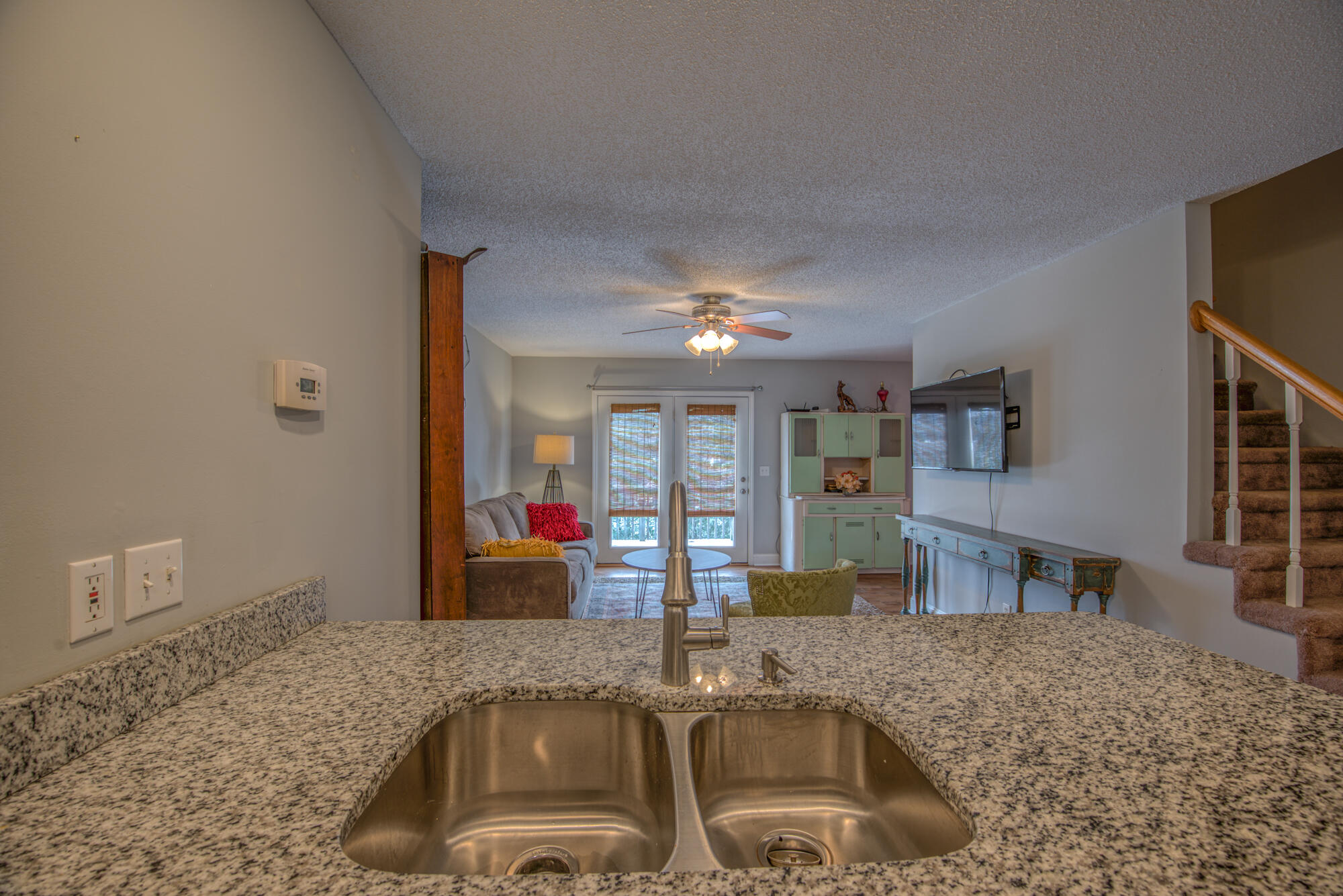 1338 Old Jonesboro Road Bristol, TN 37620 - Photo 8 of 19 DSC_7645_12 copy