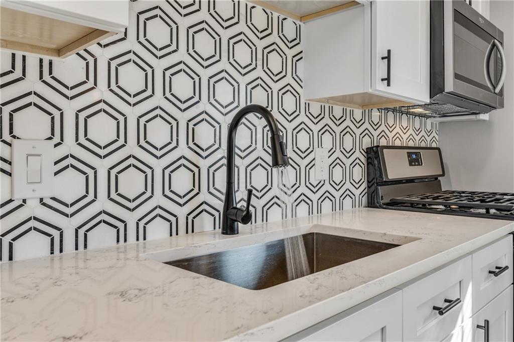 848 7th Street Verona, PA 15147 - Photo 13 of 25