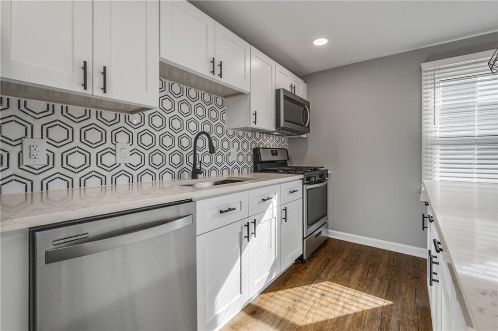 848 7th Street Verona, PA 15147 - Photo 9 of 25