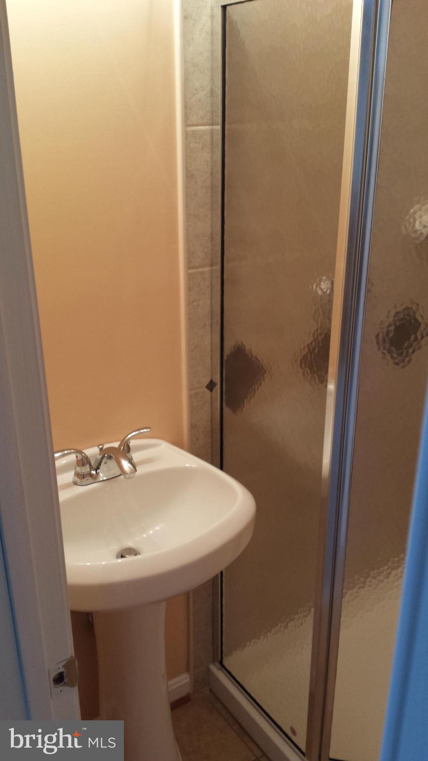 3511 Corn Stream Road Randallstown, MD 21133 - Photo 12 of 25 Bath (Master)