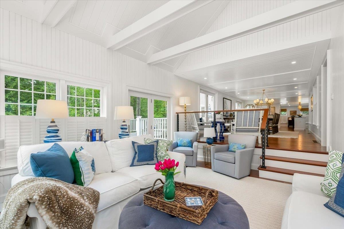 1 Eagle Drive Bedford, NH 03110 - Photo 8 of 39