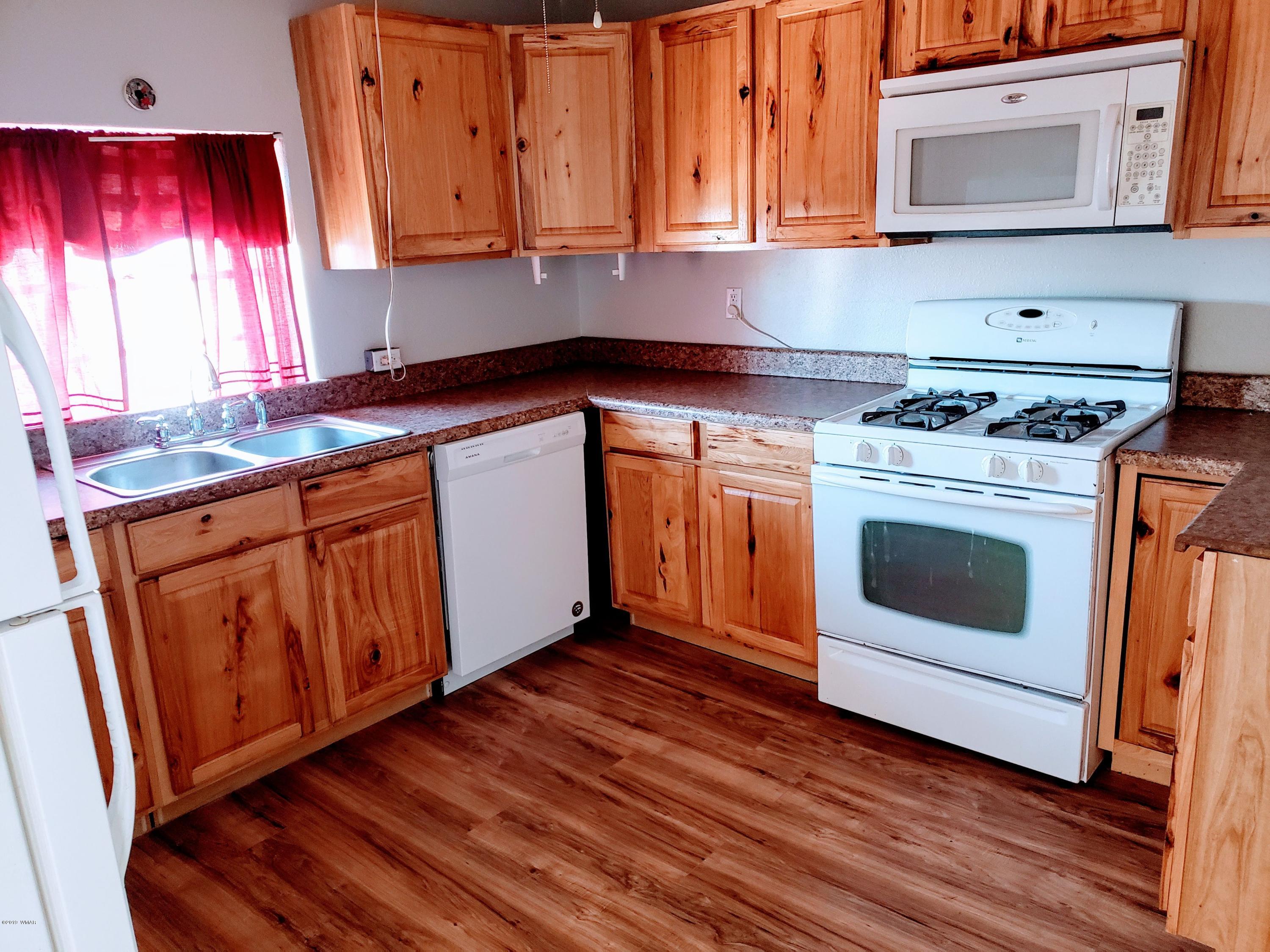 61 South 7th W Street Snowflake, AZ 85937 - Photo 8 of 11