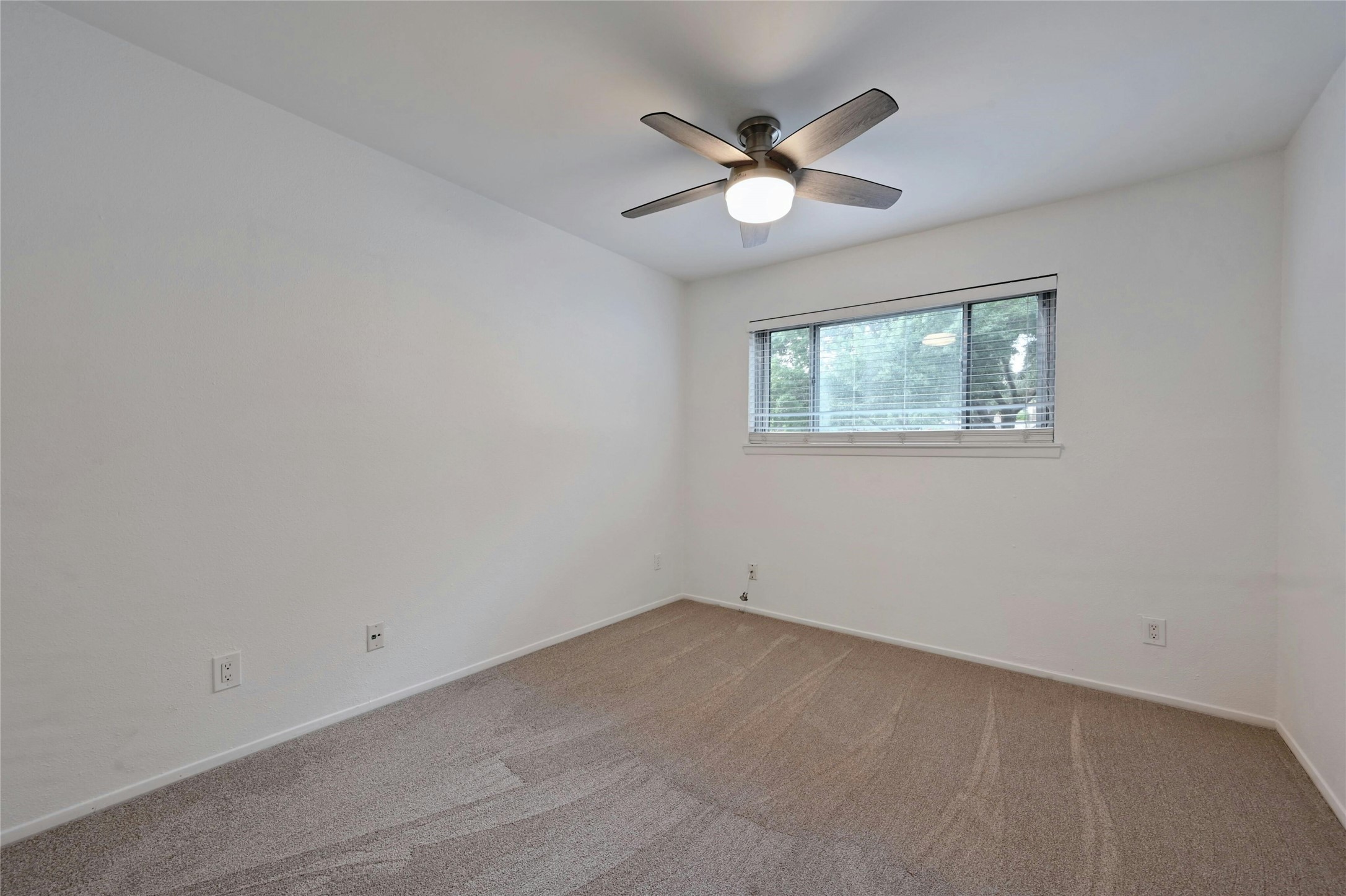 6637 Valleyside Road Austin, TX 78731 - Photo 20 of 27
