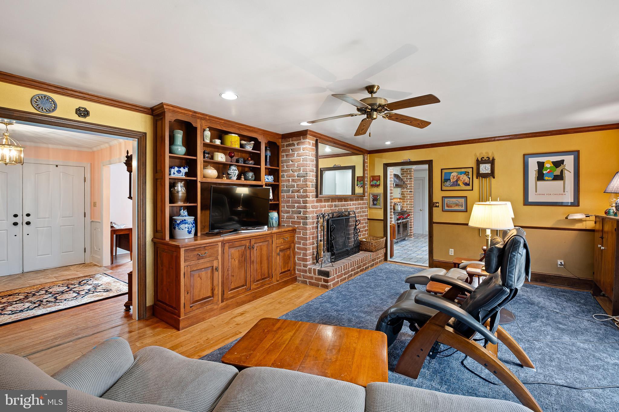 185 Riverside Drive Elkton, MD 21921 - Photo 16 of 54 2nd fireplace